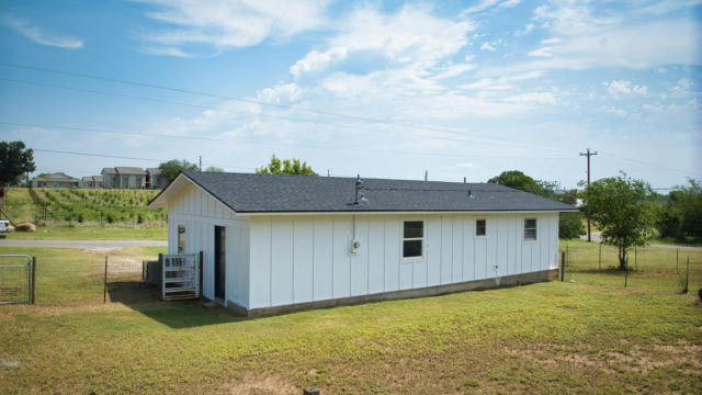 1102 W SANDSTONE ST, LLANO, TX 78643, photo 5 of 16