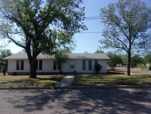 900 E WALLACE ST, LLANO, TX 78643, photo 3 of 22